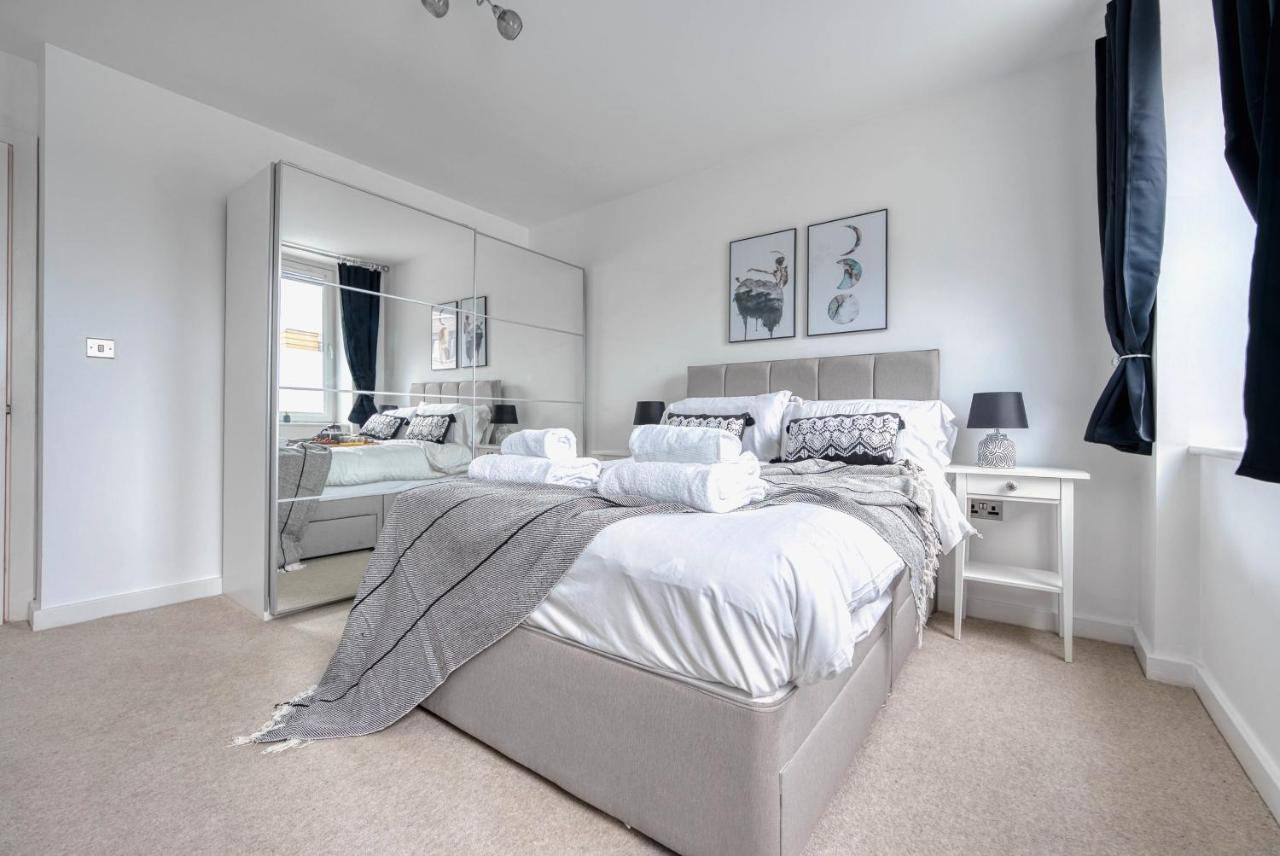 The Post House Two By Fortuna Property Gloucester Buitenkant foto