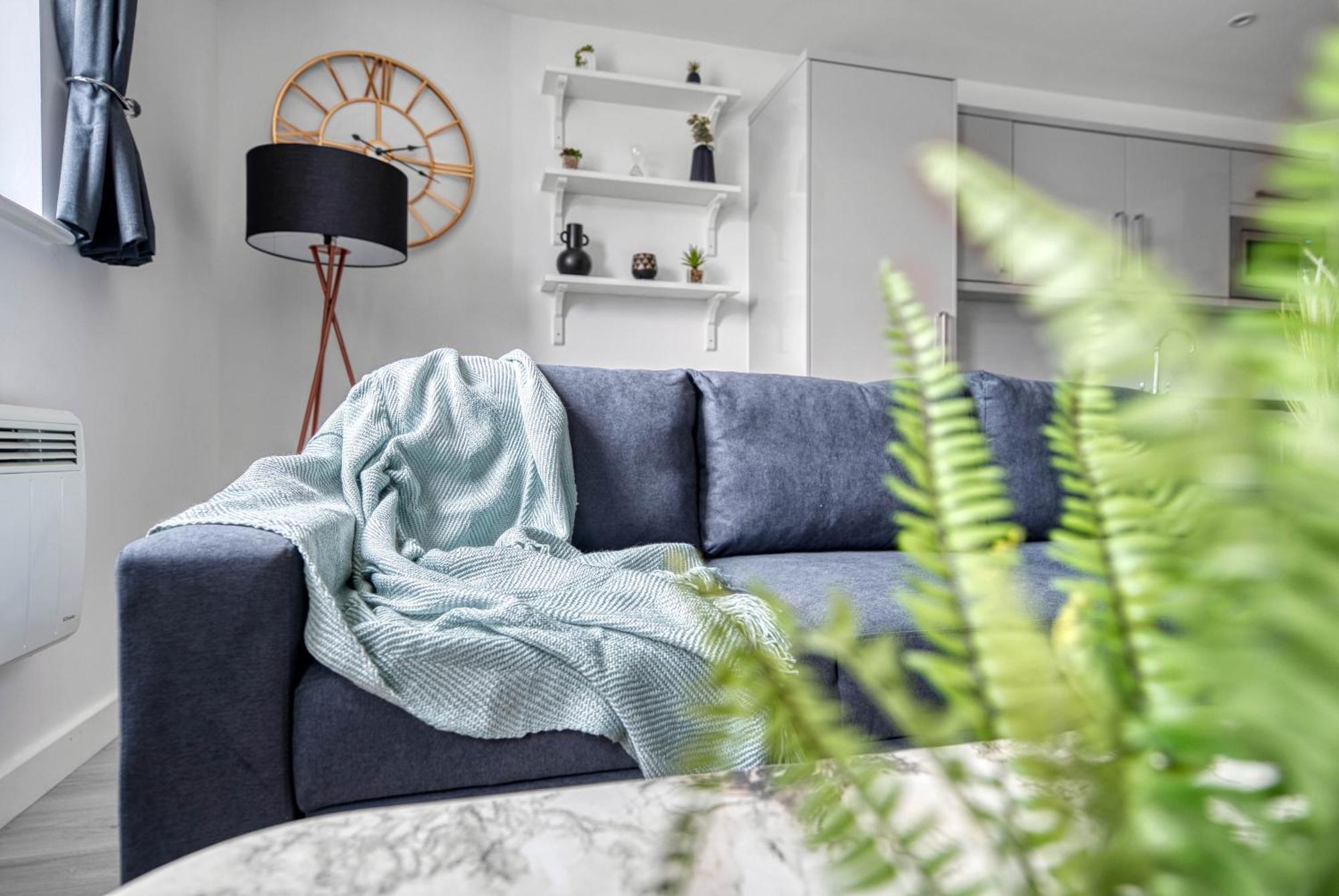 The Post House Two By Fortuna Property Gloucester Buitenkant foto